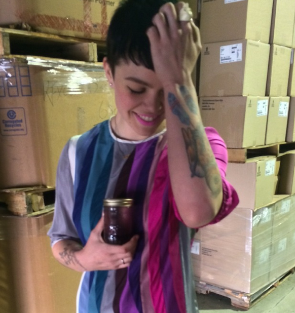 perfect pussy singer with blood jar