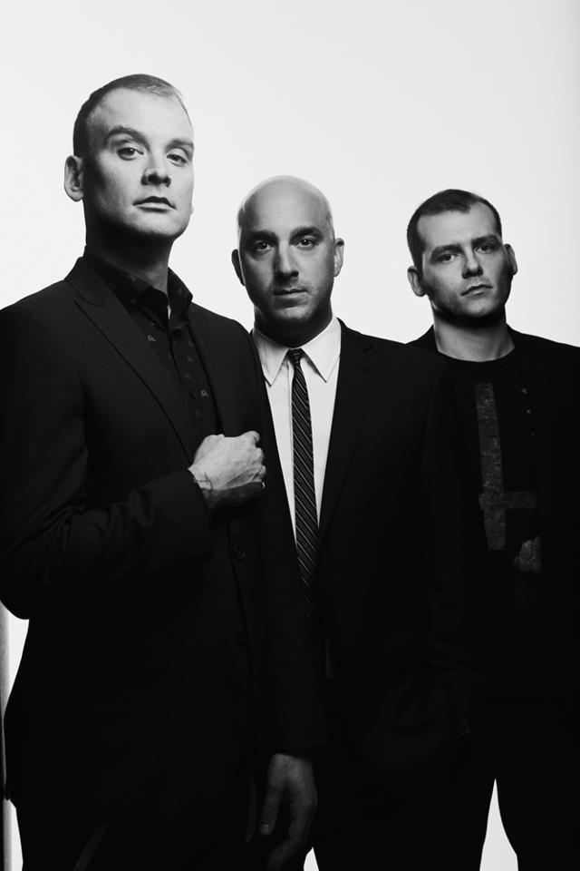 Escucha dos temas del nuevo álbum de Alkaline Trio portALTERNATIVO