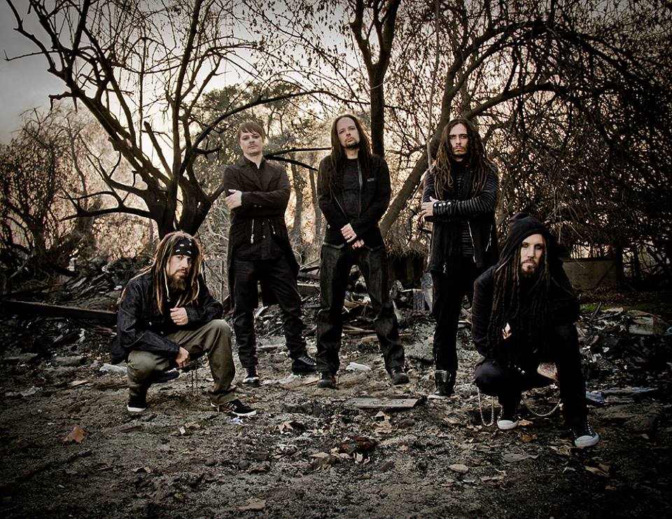 Korn estrenan en directo un primer tema de su nuevo disco portALTERNATIVO