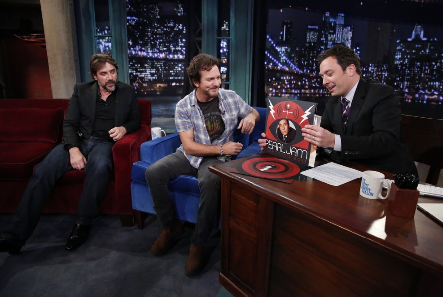 Pearl Jam tocan «Lightning Bolt» en el programa de Jimmy Fallon