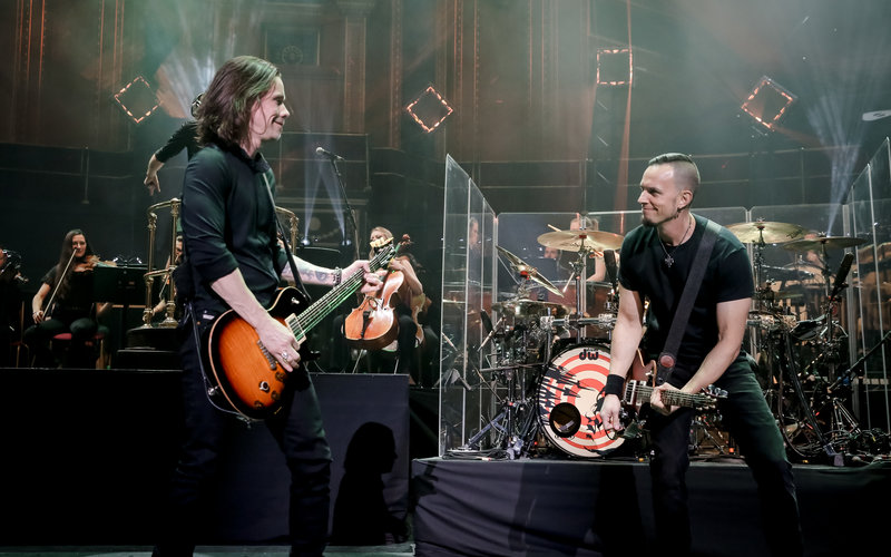 Alter Bridge avanzan un trailer de su nuevo disco en directo Alter Bridge avanzan un trailer de su nuevo disco en directo